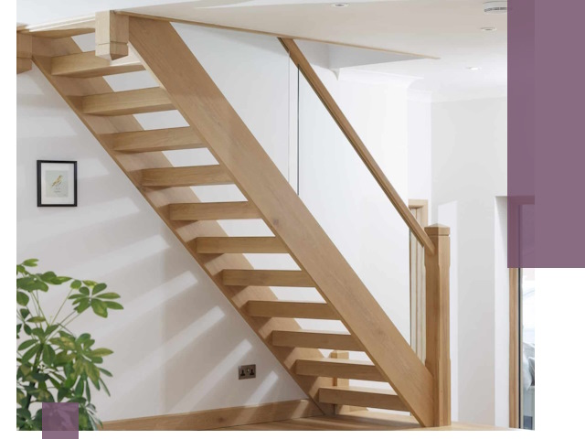 Изготовление деревянных лестниц под ключ в Кинешме для дома